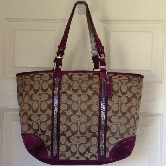 🌀BUNDLED🌀 Coach Bugle Bead Purse - Picture 2 of 4