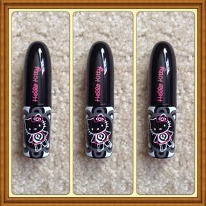 Mac "Hello Kitty" lipstick