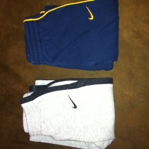 📦Sold in Bundle📦Size 12 month Nike boys sweats