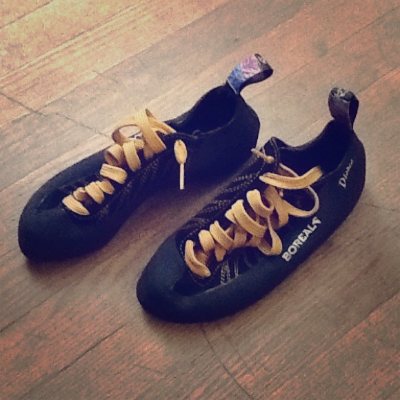 Boreal Diable Rock Climbing Shoes Size 4