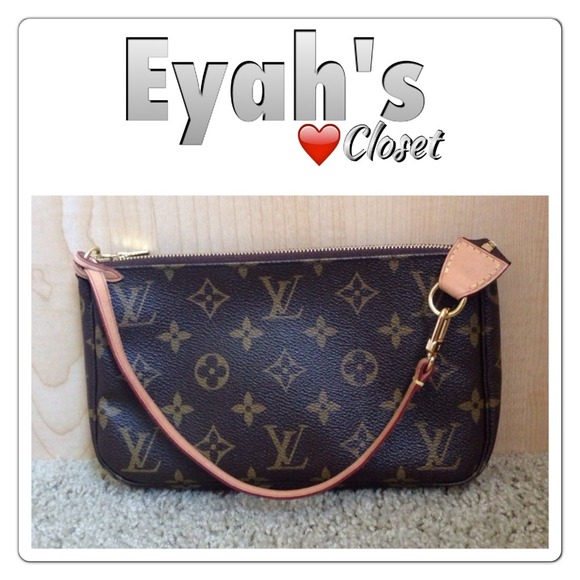 💠HOLD💠💯Authentic Louis Vuitton Pouchette.