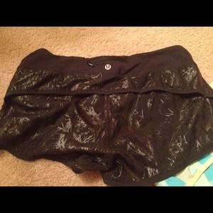 Lulu running shorts!!