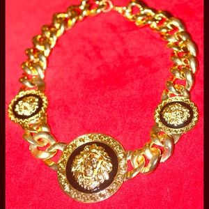**NEW** Gold Lions Head necklace