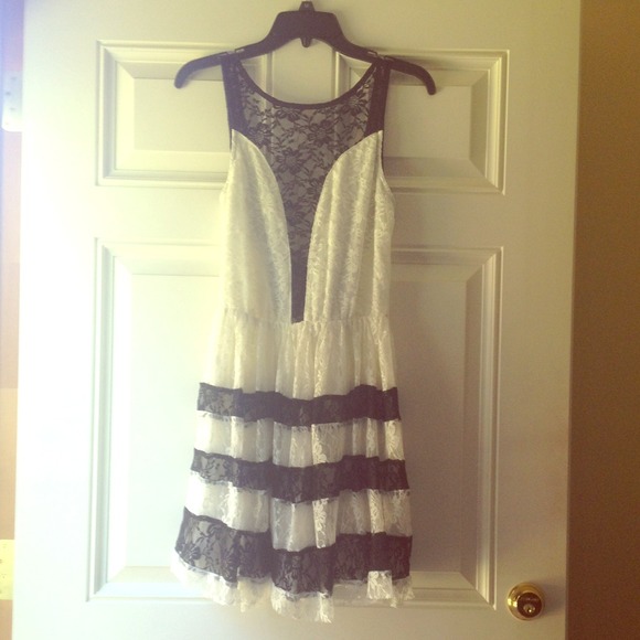 🎉ON SALE!! Asos black and white lace skater dress