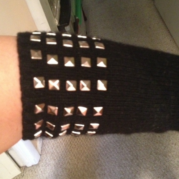 Just sharing- AWESOME MK fingerless wool gloves - Picture 3 of 4