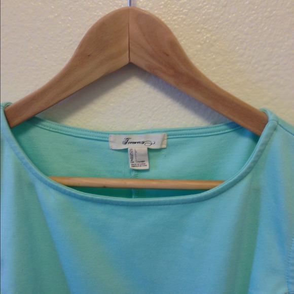 🎀Mint green peplum top🎀 - Picture 2 of 3