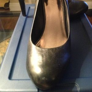 Nine West Black Leather Pumps 7.5M 👠