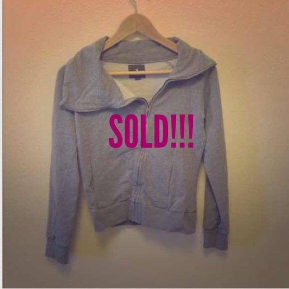 Cyber Monday sale🎀Gray sweater with  big collar🎀