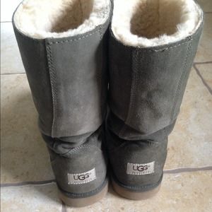 SOLD in bundle. Authentic Green Ugg boots!