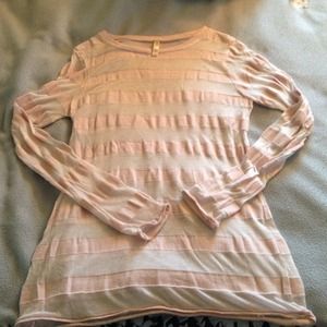 🚫 SOLD🚫 Old Navy long sleeve shirt