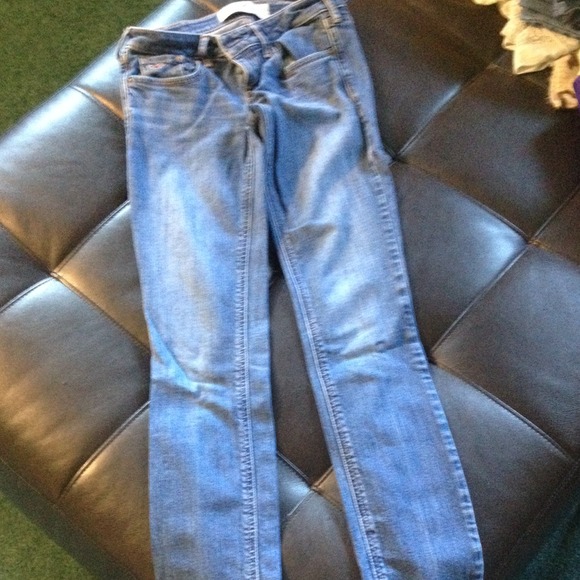 Hollister skinny jeans