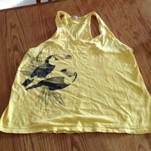 GAP yellow toucan tank