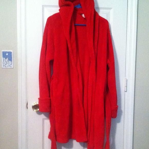 Hooded robe