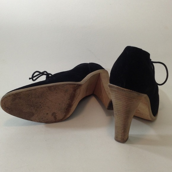 Balenciaga Black Suede Booties - Picture 4 of 4