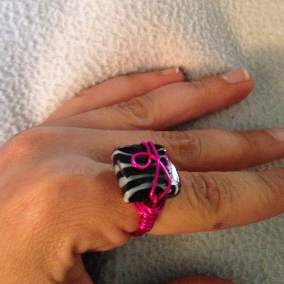 🚫 SOLD 🚫 Wire wrapped ring