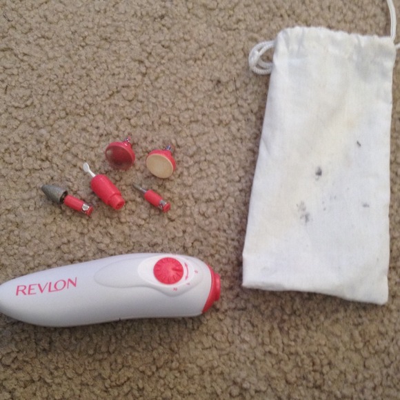 Electric mani/pedi kit