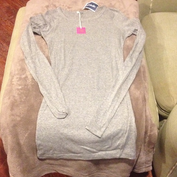 🚫bundled🚫Grey long sleeve long shirt size small - Picture 1 of 2