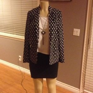 NWT never worn black and white jacket