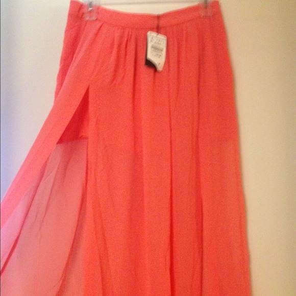 Zara Woman's Large Coral Maxi Skirt w/ Slits - NWT - Picture 2 of 4