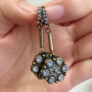 Jewelmint Faye Dynasty Earrings