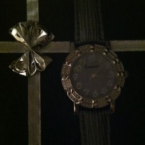 Ladies fashion watch