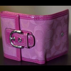 SOLD - Coach hot pink wallet