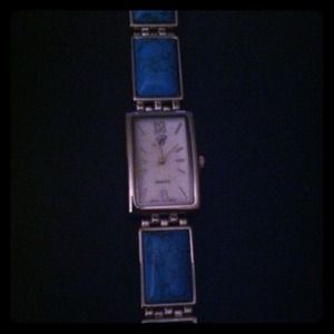 Ladies fashion watch