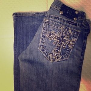 Miss Me jeans. Great shape. One rivet missing