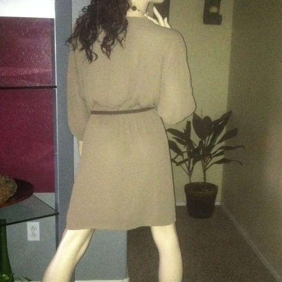 ❌🚫SOLD in a Bundle 🚫❌👗💖Chiffon Brown Dress💖👗 - Picture 4 of 4