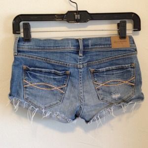 🔻SALE🔻Abercrombie Destroyed Shorts