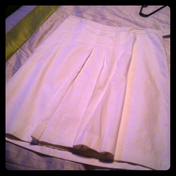 Isaac Mizrahi for Target white skirt