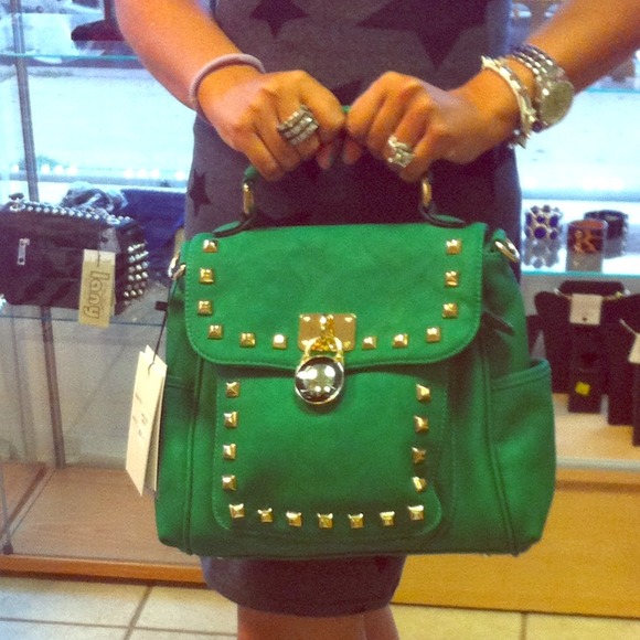 Handbags - ❌Sold❌ Gorgeous Emerald  Messenger / Handbag bag