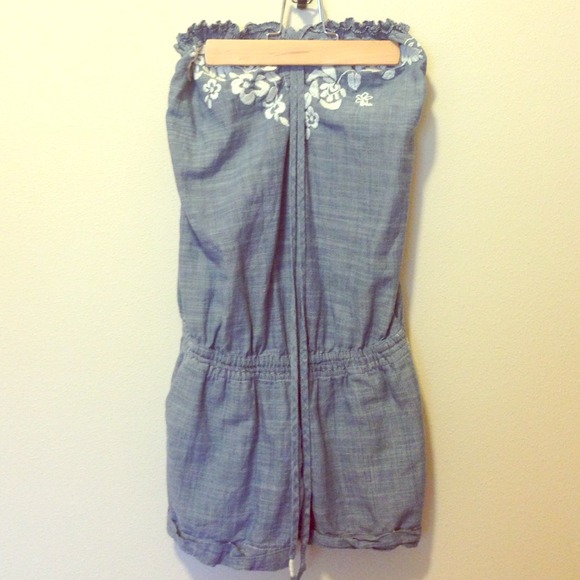 🚫TRADED🚫A&F Chambray multiway strap romper