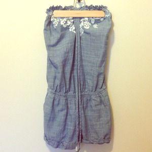 🚫TRADED🚫A&F Chambray multiway strap romper