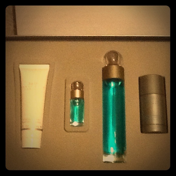 perry ellis Other - Perry Ellis