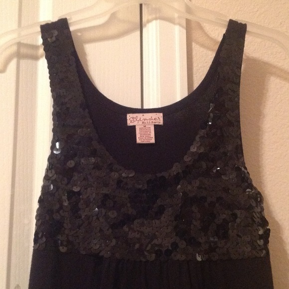 Sexy Dress - Picture 2 of 3