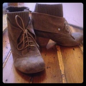 Dr. Scholl's suede dark beige booties