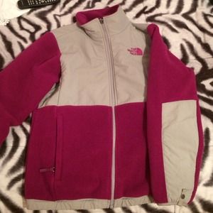 BRAND NEW NORTHFACE Denali