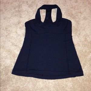 Black Lululemon Scoop Neck Tank size 6
