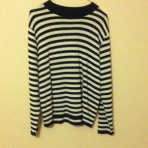 Black and white stripped sweater