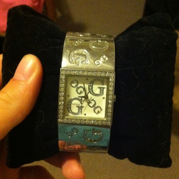 Guess Watch