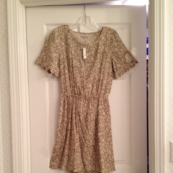 NWT Madewell peek-a-boo open back dress