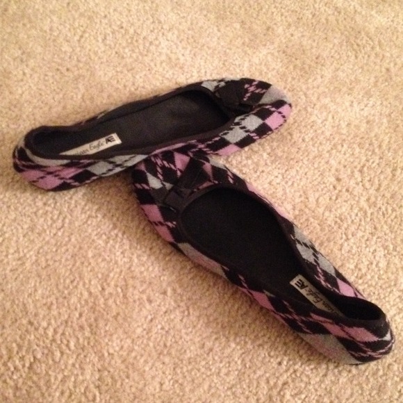 American Eagle Ballet Flats
