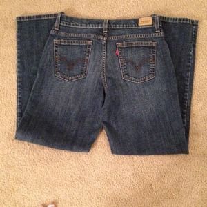 Levi's