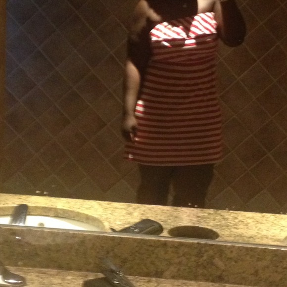 Summer dress..sold - Picture 2 of 3