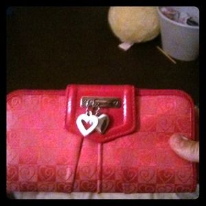 Hot pink checkered heart wallet