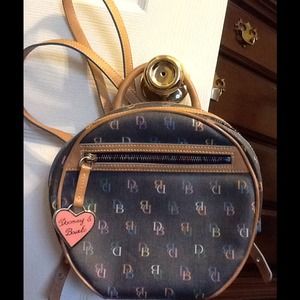 Cute AUTHENTIC DOONEY&BOURKE bag🔻REDUCED
