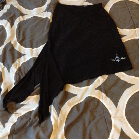 Cute baby phat skirt! Split side!