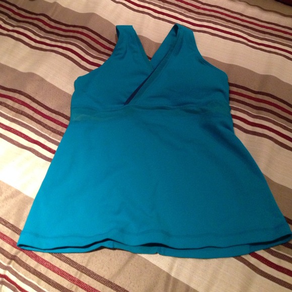 Turquoise Lululemon Top