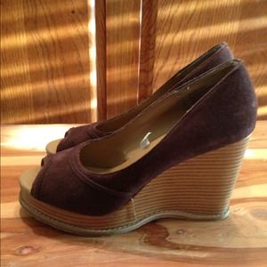 Mossimo Wedge shoes